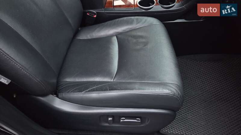 Внедорожник / Кроссовер Toyota Highlander 2013 в Харькове