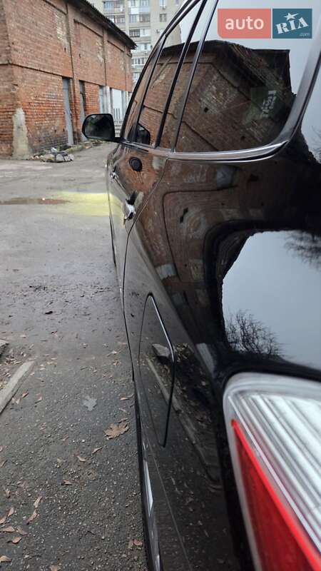 Внедорожник / Кроссовер Toyota Highlander 2013 в Харькове