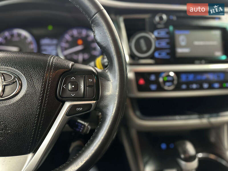 Внедорожник / Кроссовер Toyota Highlander 2014 в Луцке фото 28 Внедорожник / Кроссовер Toyota Highlander 2014 в Луцке