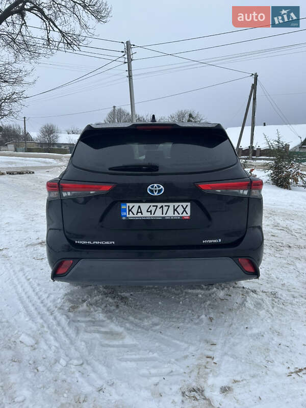 Позашляховик / Кросовер Toyota Highlander 2021 в Києві