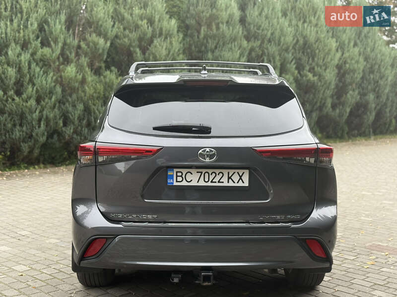 Внедорожник / Кроссовер Toyota Highlander 2021 в Самборе