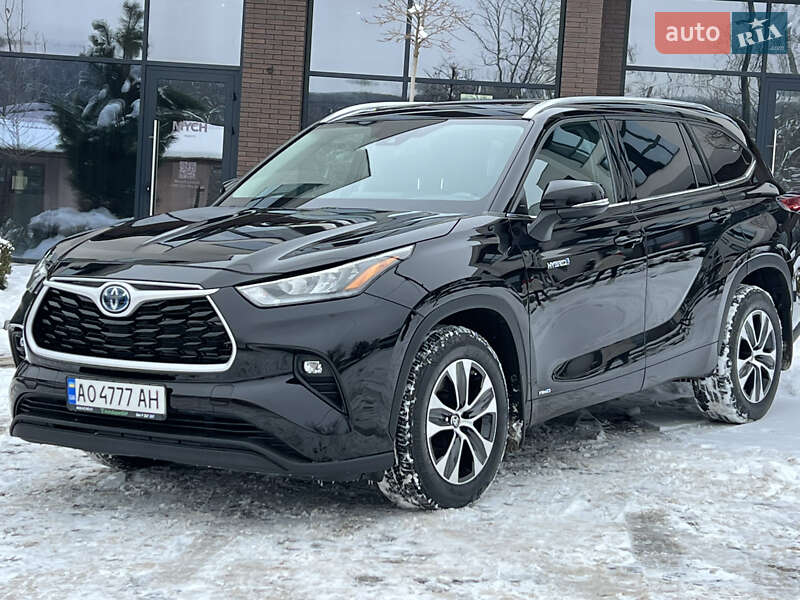 Внедорожник / Кроссовер Toyota Highlander 2020 в Ужгороде