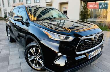 Внедорожник / Кроссовер Toyota Highlander 2020 в Киеве