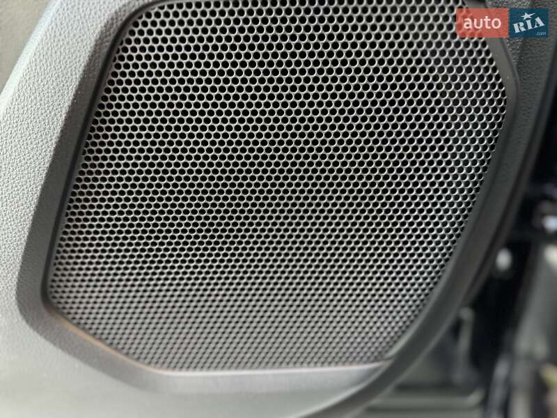 Внедорожник / Кроссовер Toyota Highlander 2020 в Тернополе