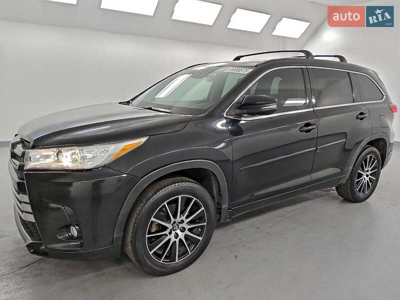 Toyota Highlander 2017