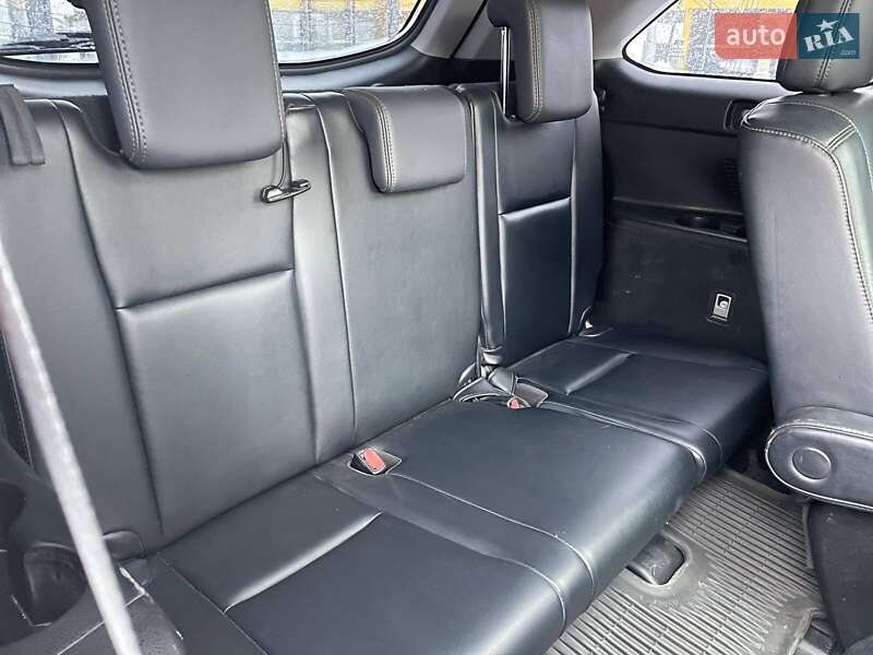 Внедорожник / Кроссовер Toyota Highlander 2015 в Днепре