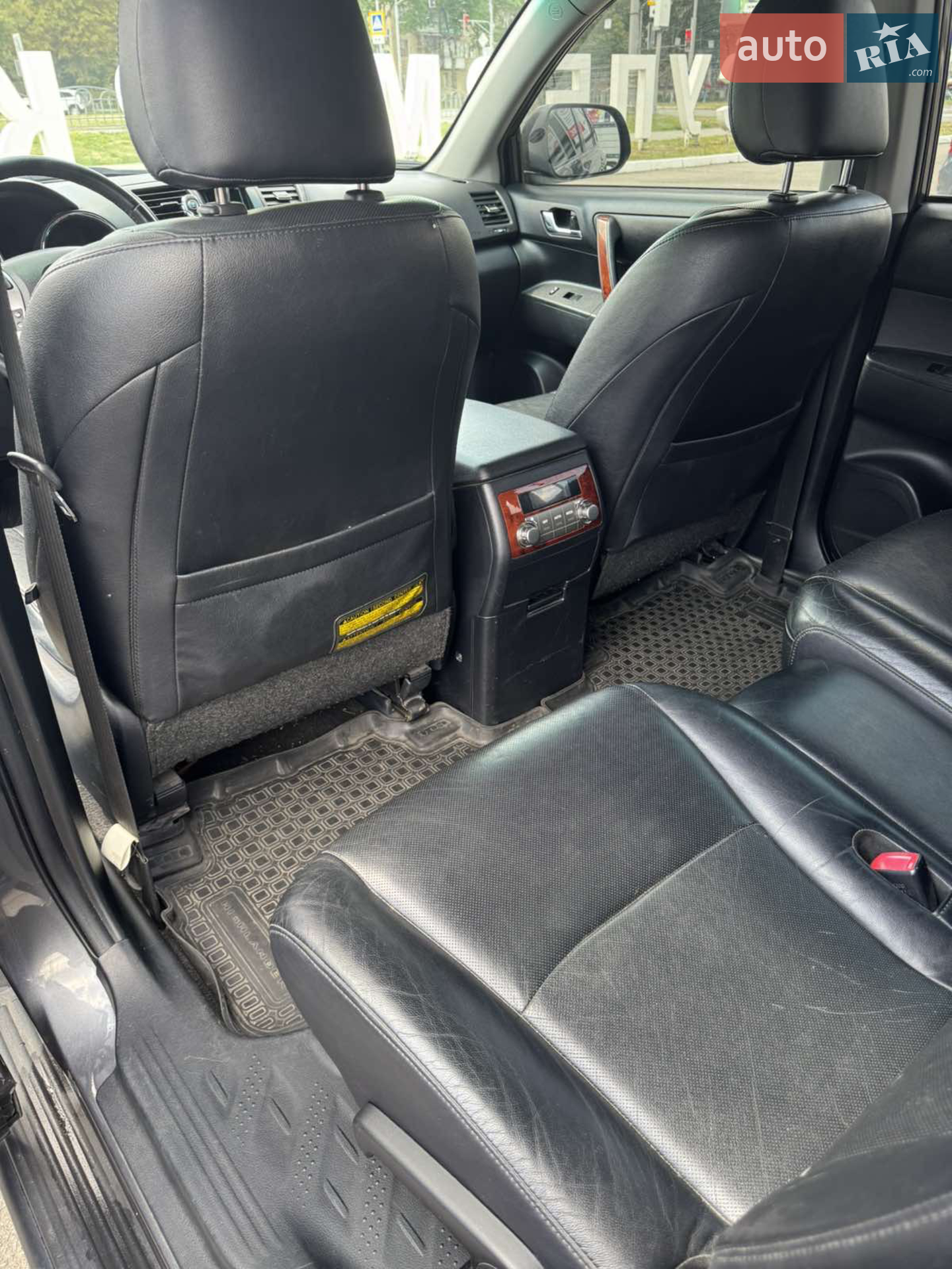 2011 Toyota Highlander - мініатюра 15