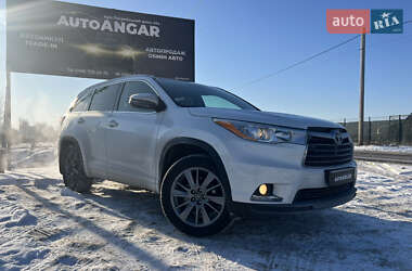 Позашляховик / Кросовер Toyota Highlander 2016 в Києві