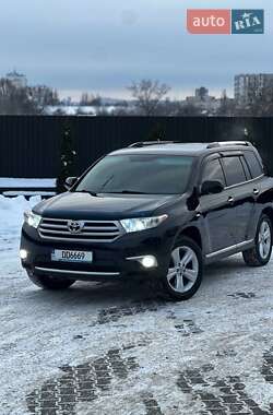 Позашляховик / Кросовер Toyota Highlander 2011 в Дніпрі