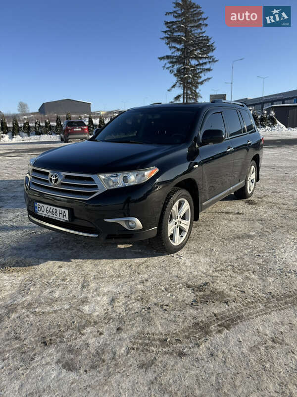 Внедорожник / Кроссовер Toyota Highlander 2013 в Тернополе