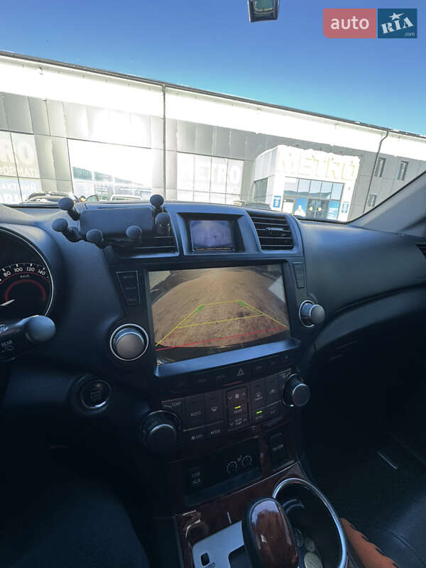 Внедорожник / Кроссовер Toyota Highlander 2013 в Тернополе