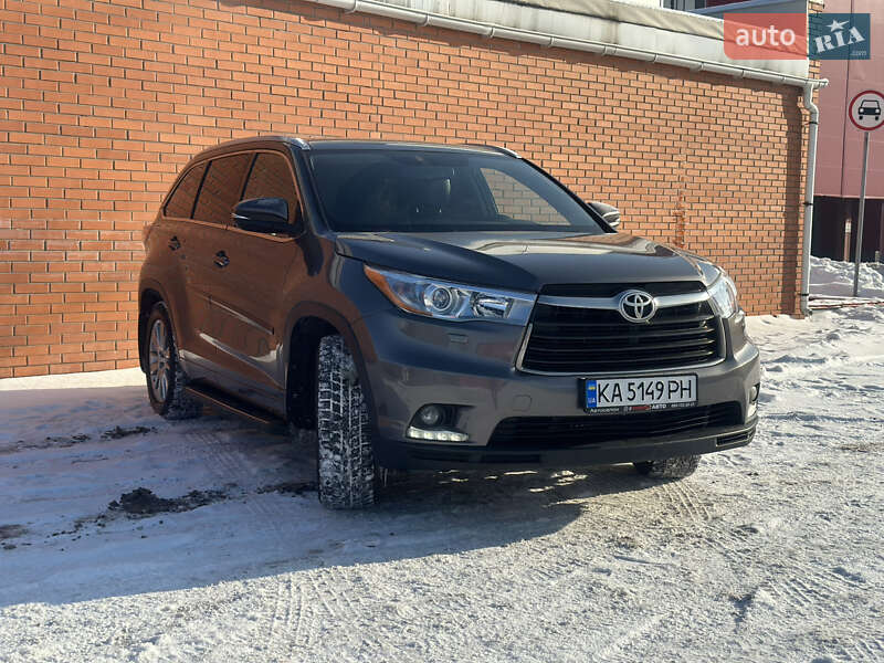 Внедорожник / Кроссовер Toyota Highlander 2014 в Киеве фото 3 Внедорожник / Кроссовер Toyota Highlander 2014 в Киеве