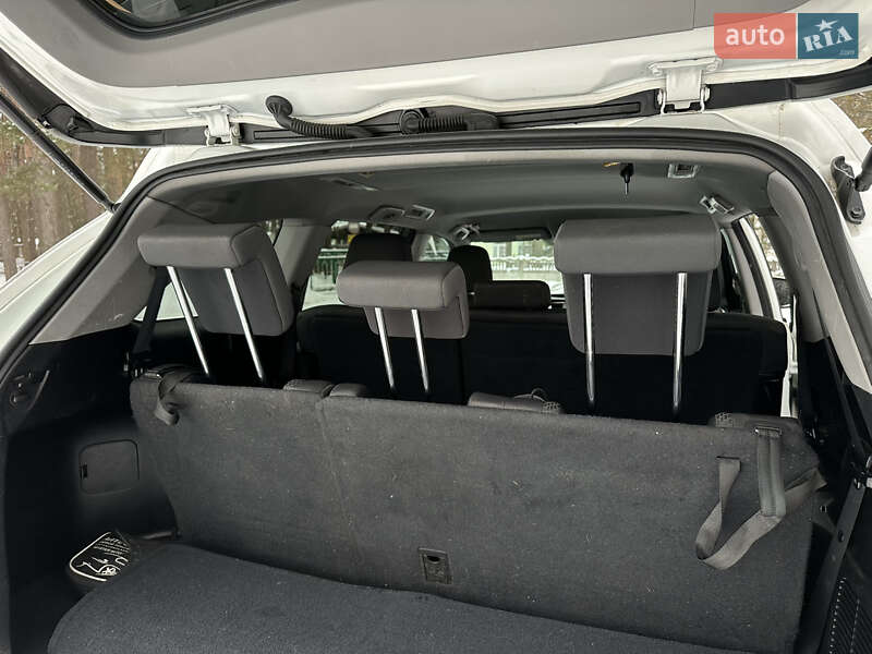 Внедорожник / Кроссовер Toyota Highlander 2016 в Житомире