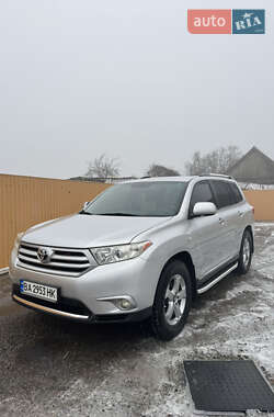 Внедорожник / Кроссовер Toyota Highlander 2011 в Врадиевке