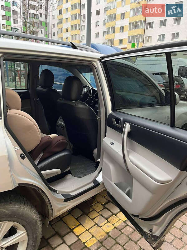 Внедорожник / Кроссовер Toyota Highlander 2013 в Каменец-Подольском