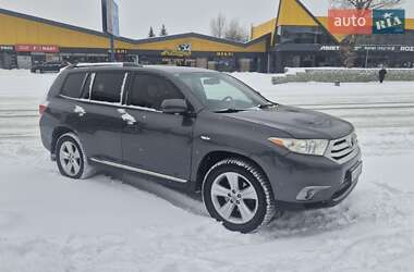 Позашляховик / Кросовер Toyota Highlander 2011 в Києві