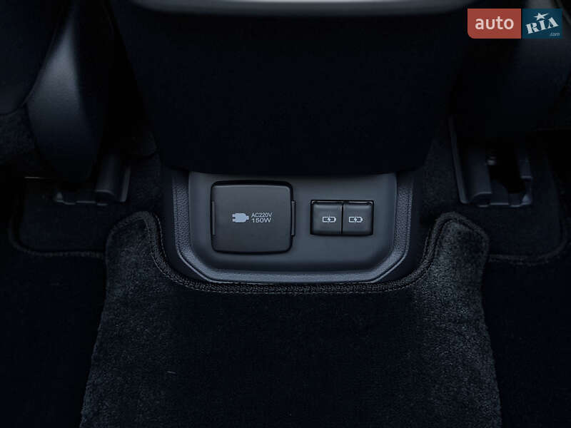 Внедорожник / Кроссовер Toyota Highlander 2024 в Киеве