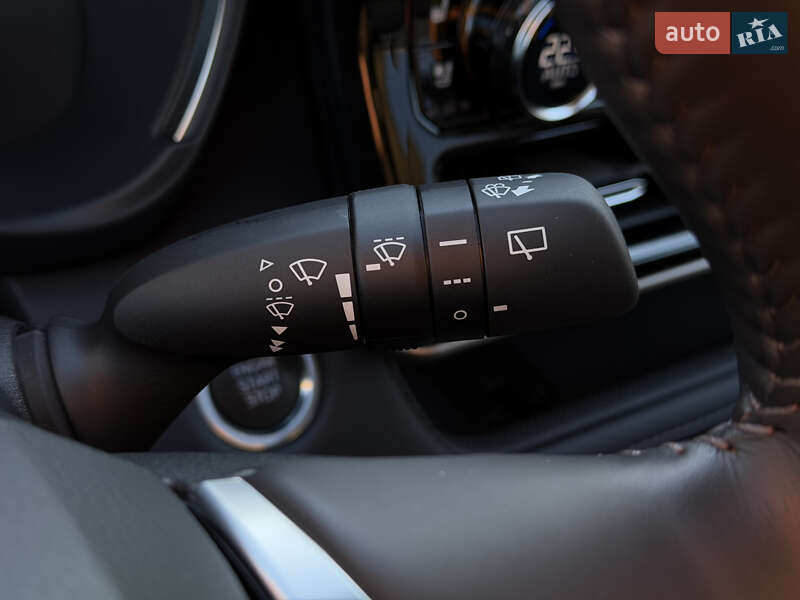 Внедорожник / Кроссовер Toyota Highlander 2024 в Киеве