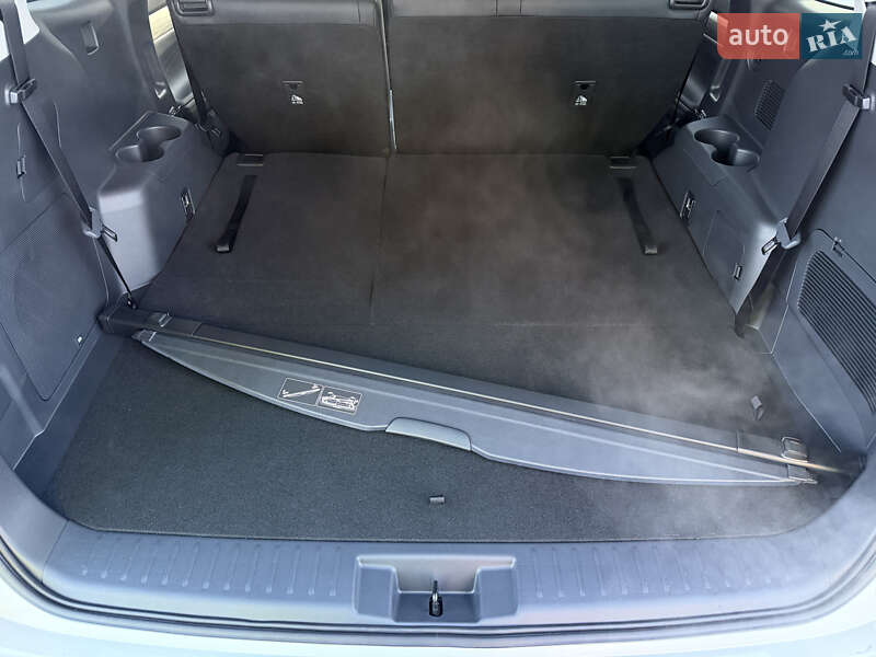 Внедорожник / Кроссовер Toyota Highlander 2024 в Киеве