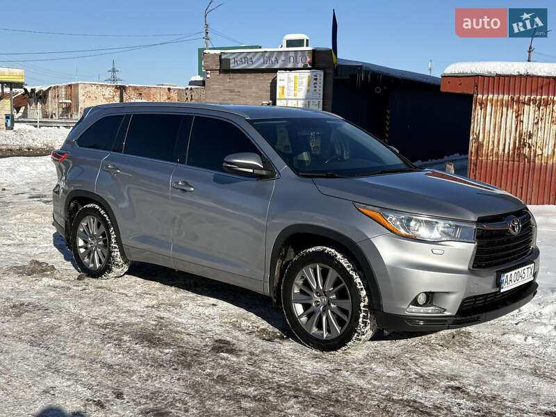 Внедорожник / Кроссовер Toyota Highlander 2014 в Киеве фото Внедорожник / Кроссовер Toyota Highlander 2014 в Киеве
