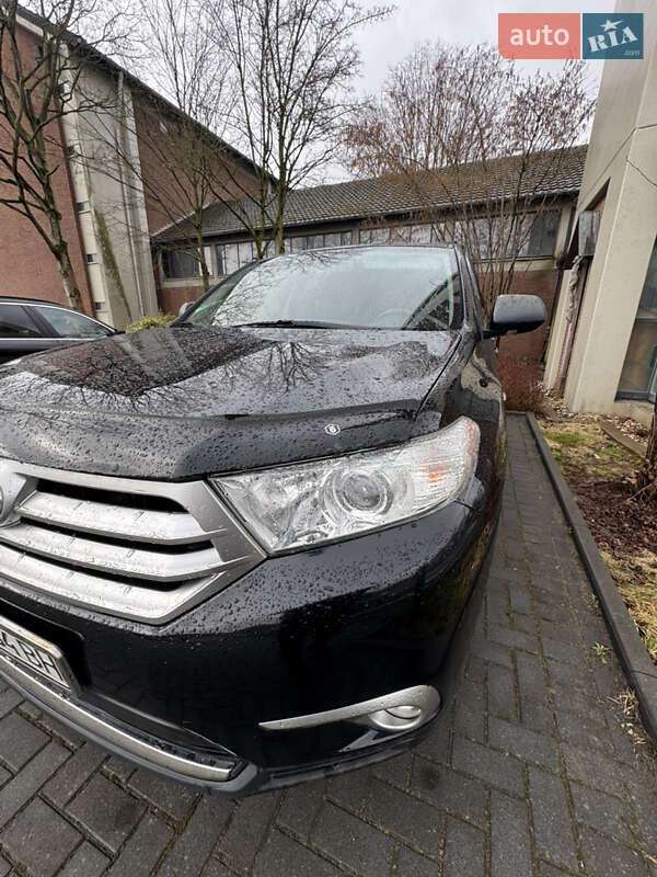 Внедорожник / Кроссовер Toyota Highlander 2012 в Львове фото 3 Внедорожник / Кроссовер Toyota Highlander 2012 в Львове
