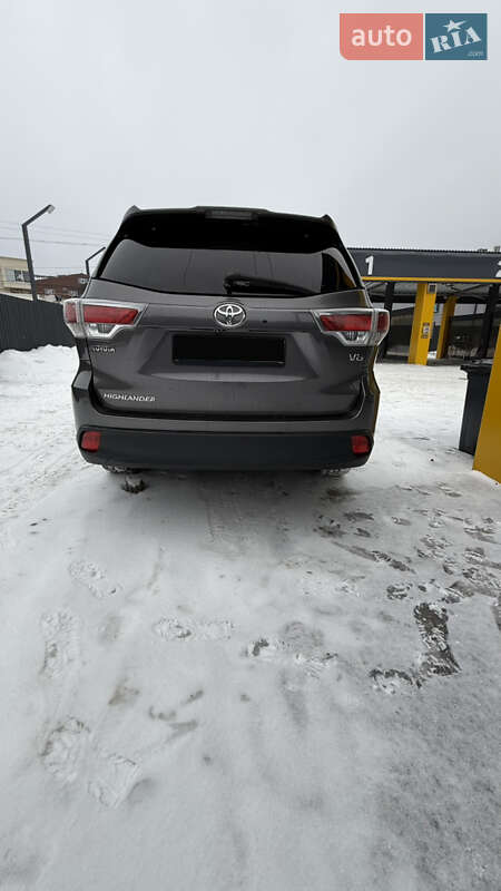 Позашляховик / Кросовер Toyota Highlander 2014 в Харкові фото 8 Позашляховик / Кросовер Toyota Highlander 2014 в Харкові