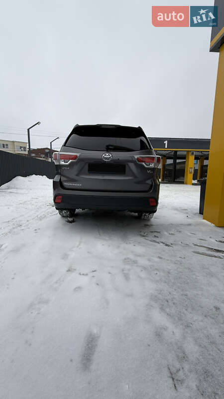 Позашляховик / Кросовер Toyota Highlander 2014 в Харкові фото 6 Позашляховик / Кросовер Toyota Highlander 2014 в Харкові
