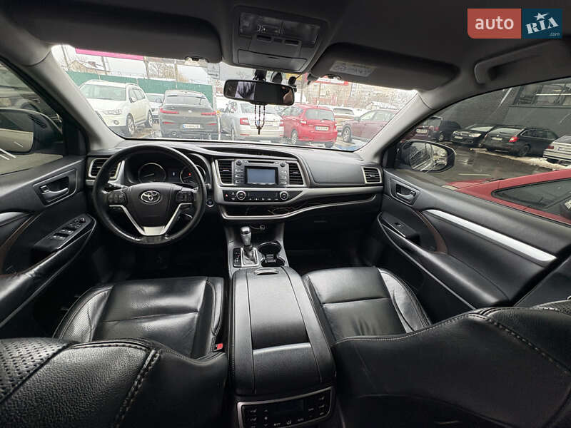 Внедорожник / Кроссовер Toyota Highlander 2014 в Киеве фото 14 Внедорожник / Кроссовер Toyota Highlander 2014 в Киеве
