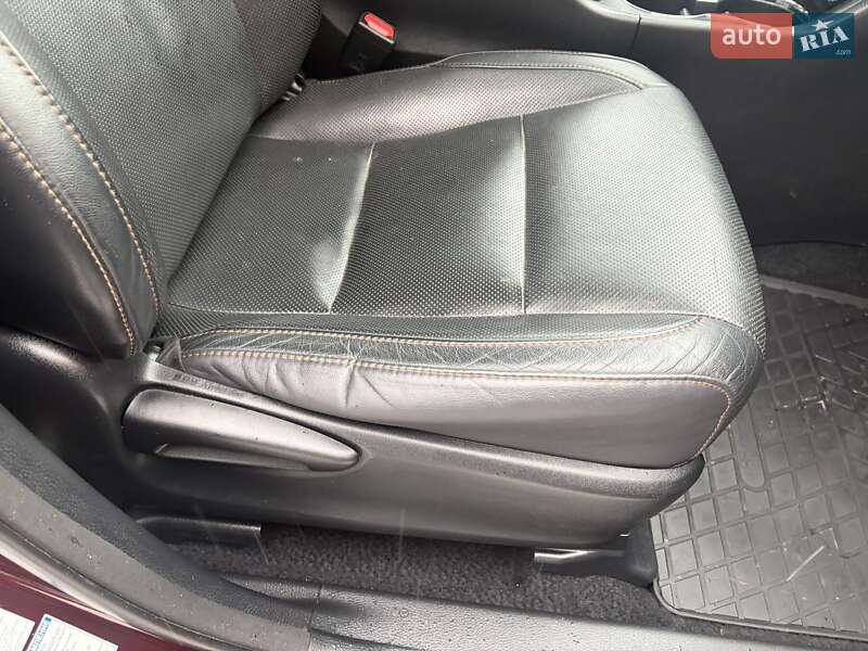 Внедорожник / Кроссовер Toyota Highlander 2014 в Харькове фото 40 Внедорожник / Кроссовер Toyota Highlander 2014 в Харькове