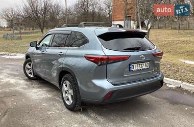 Внедорожник / Кроссовер Toyota Highlander 2020 в Шишаки