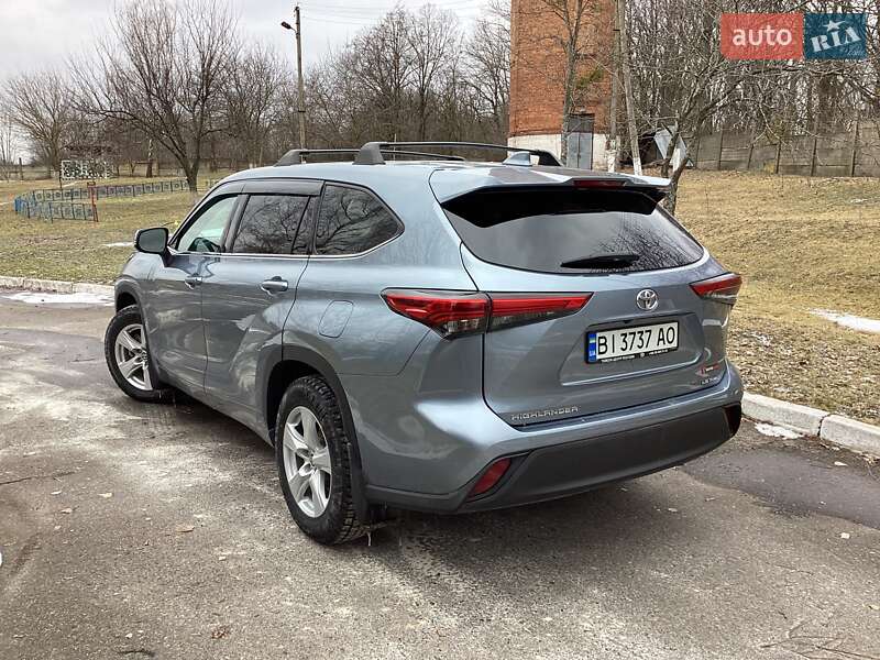 Позашляховик / Кросовер Toyota Highlander 2020 в Шишаках