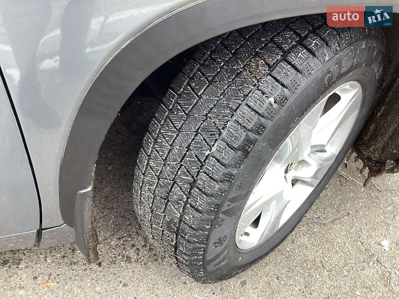 Позашляховик / Кросовер Toyota Highlander 2020 в Шишаках