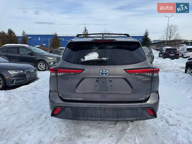 Позашляховик / Кросовер Toyota Highlander 2020 в Львові