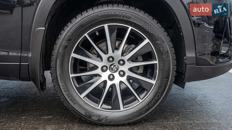 Внедорожник / Кроссовер Toyota Highlander 2019 в Днепре