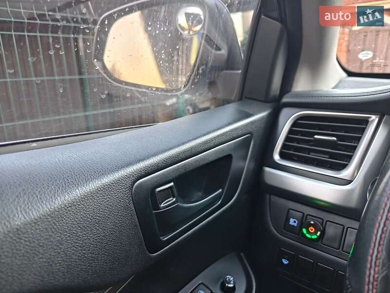 Позашляховик / Кросовер Toyota Highlander 2017 в Києві