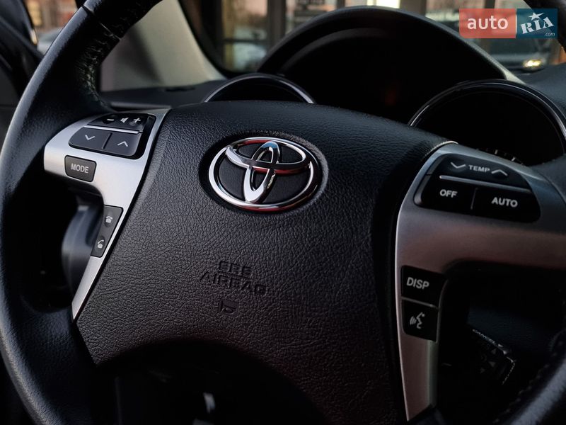 Внедорожник / Кроссовер Toyota Highlander 2013 в Виннице