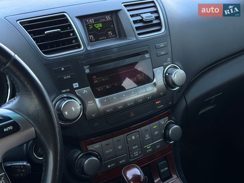 Внедорожник / Кроссовер Toyota Highlander 2012 в Львове