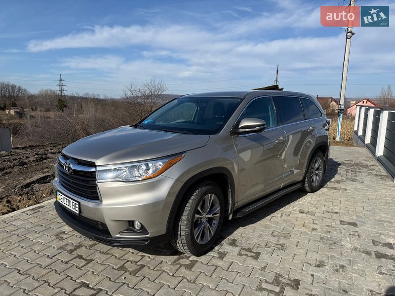 Toyota Highlander 2015