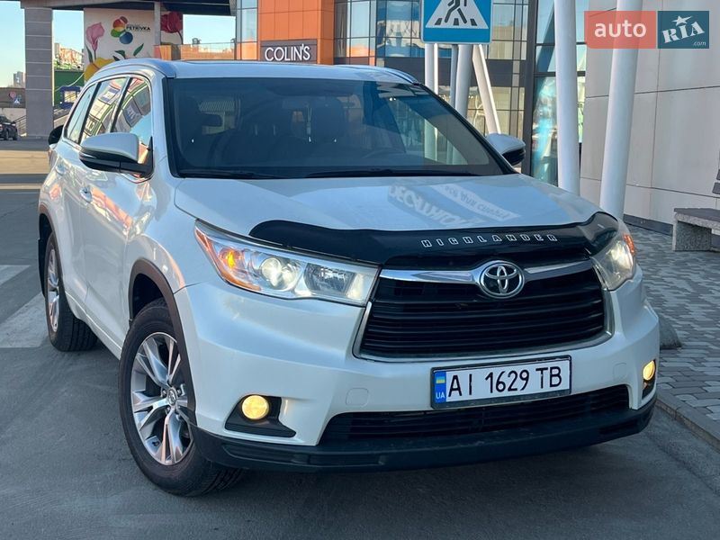 Внедорожник / Кроссовер Toyota Highlander 2014 в Киеве