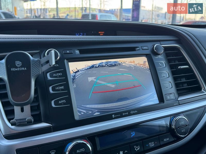 Позашляховик / Кросовер Toyota Highlander 2018 в Києві фото 33 Позашляховик / Кросовер Toyota Highlander 2018 в Києві