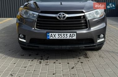 Позашляховик / Кросовер Toyota Highlander 2014 в Харкові