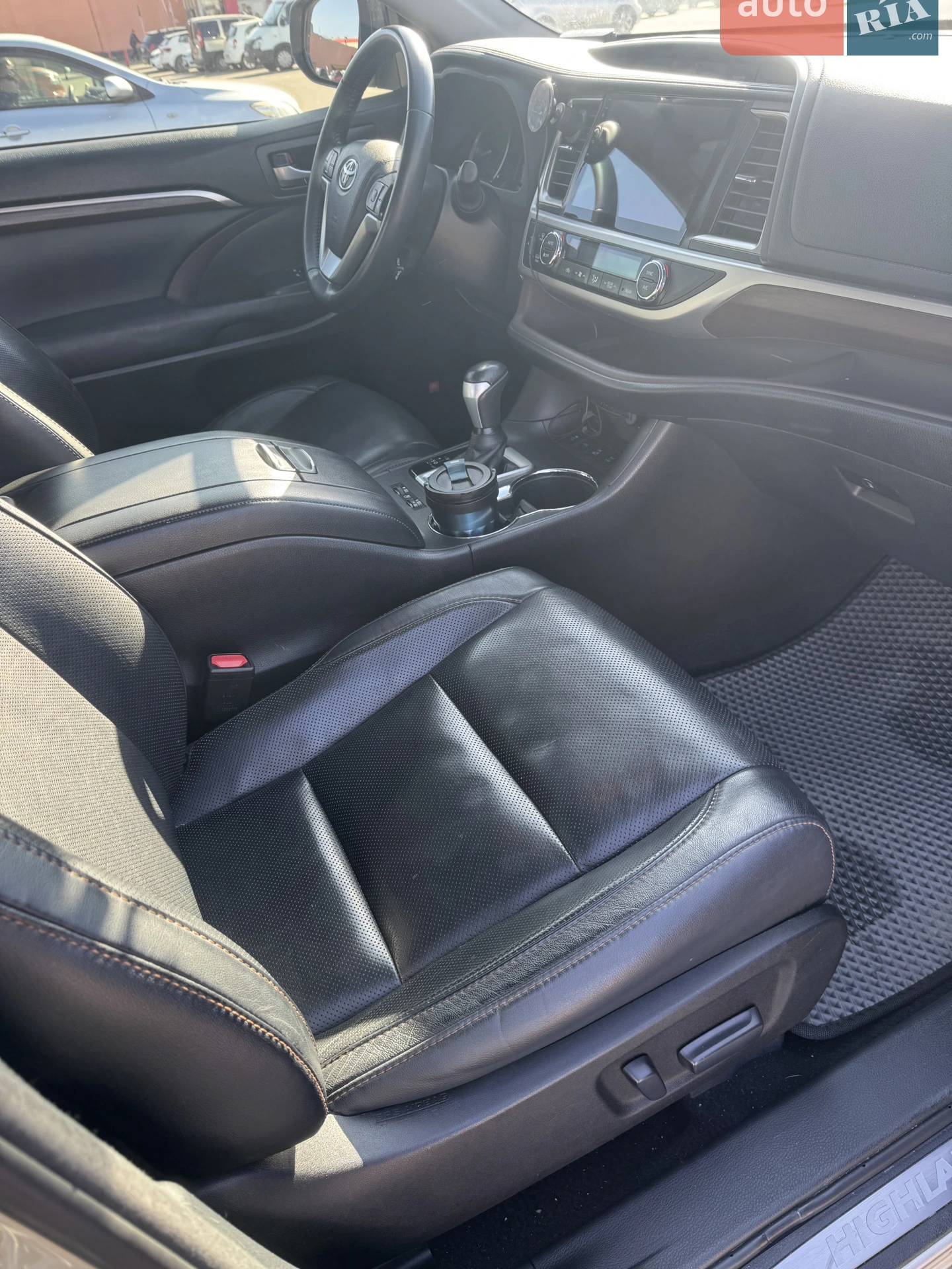 2016 Toyota Highlander - мініатюра 18