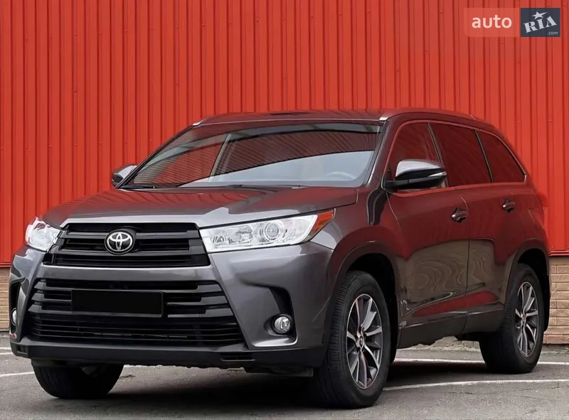 Toyota Highlander 2019