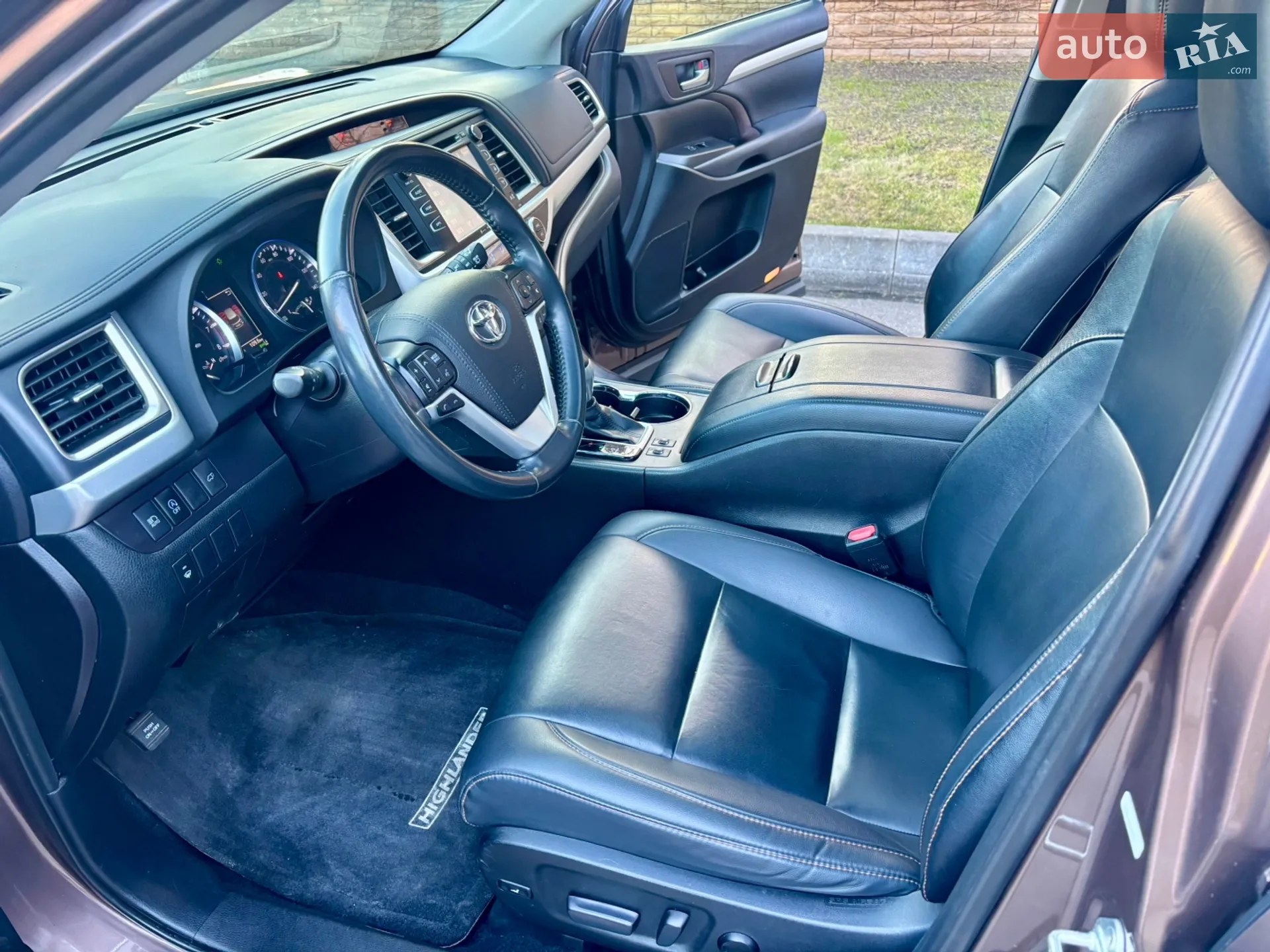 2019 Toyota Highlander - мініатюра 24