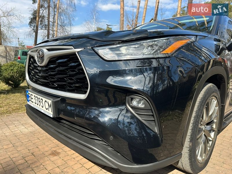 Позашляховик / Кросовер Toyota Highlander 2020 в Києві