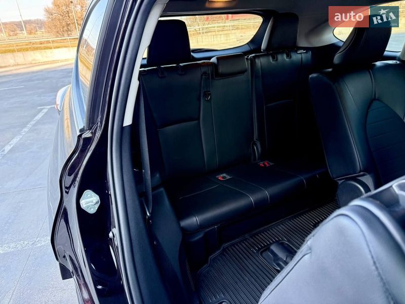 Внедорожник / Кроссовер Toyota Highlander 2020 в Киеве