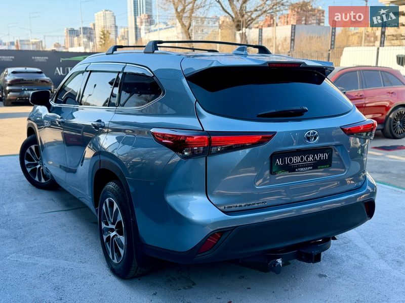 Позашляховик / Кросовер Toyota Highlander 2021 в Києві