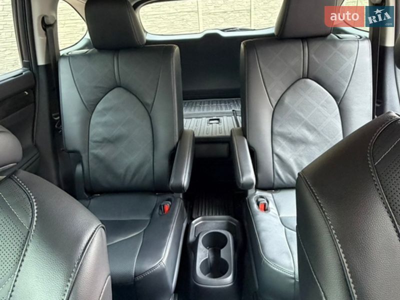 Внедорожник / Кроссовер Toyota Highlander 2025 в Львове