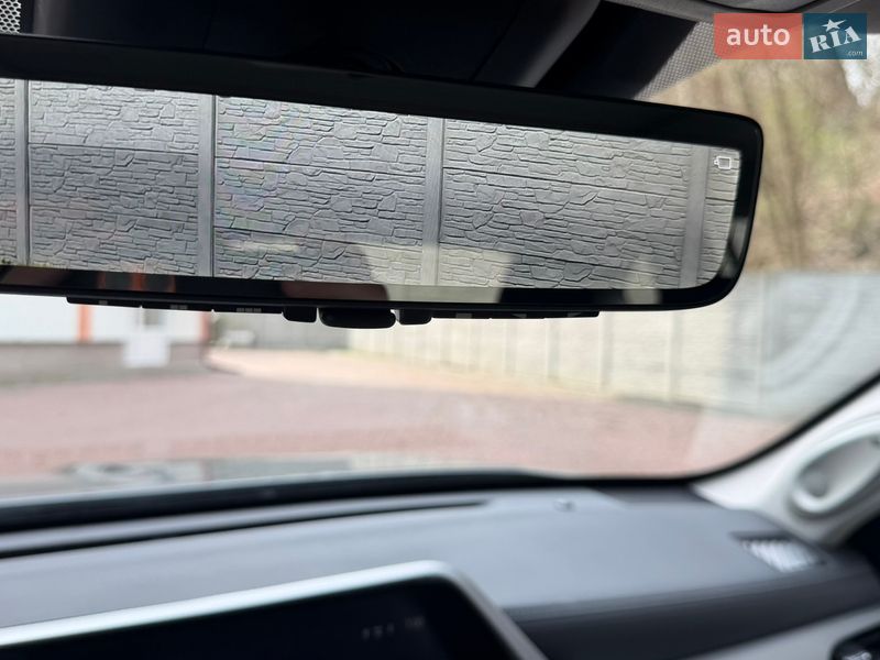 Внедорожник / Кроссовер Toyota Highlander 2025 в Львове