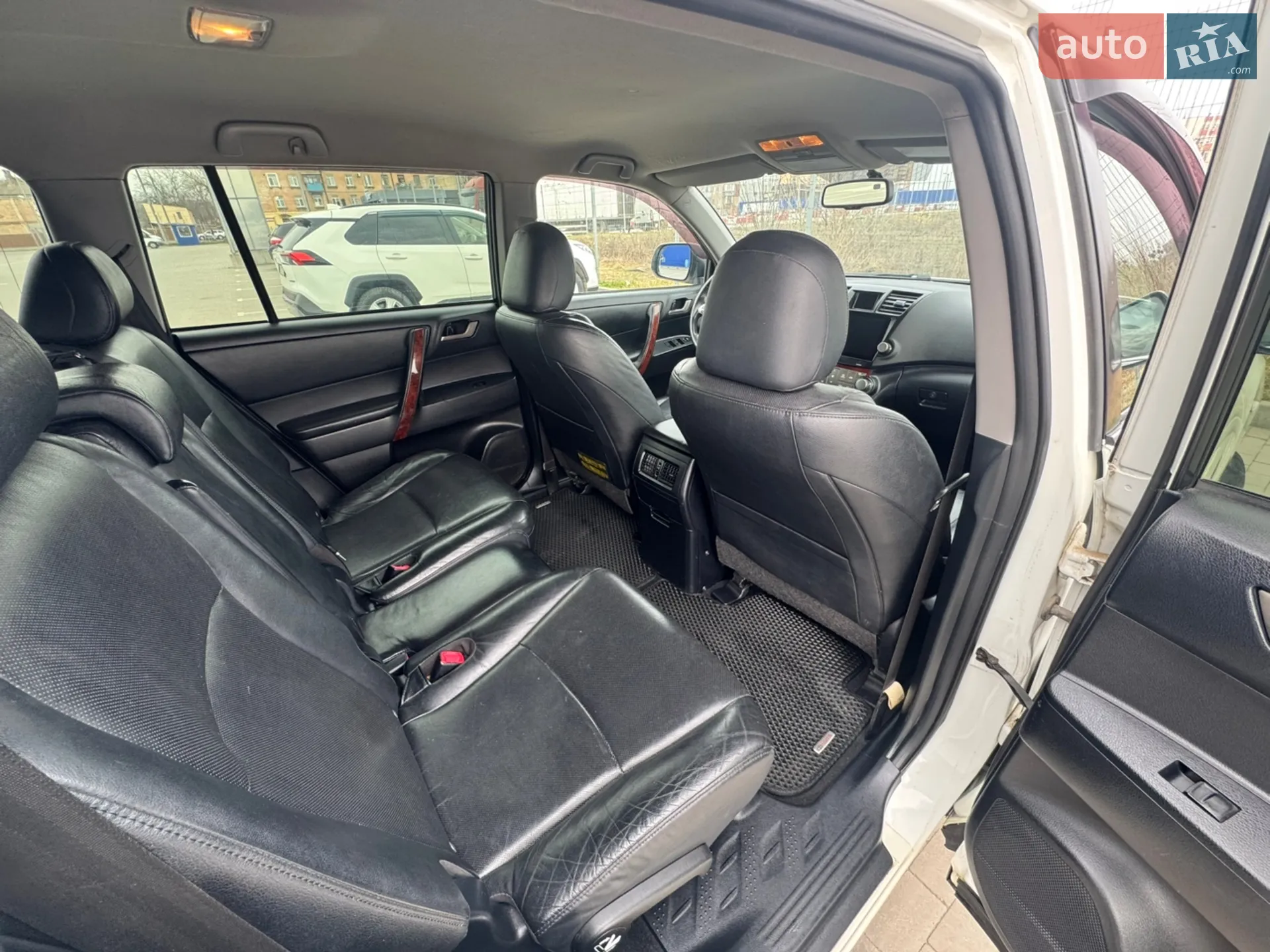 2010 Toyota Highlander - мініатюра 22
